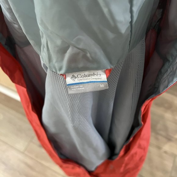 Columbia Rain Jacket - Picture 2 of 2